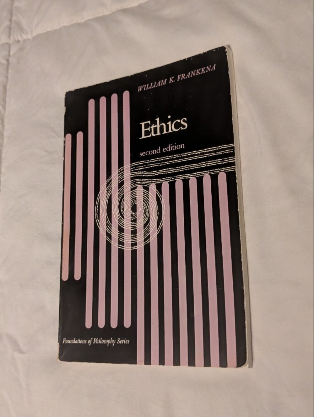 💥 Ethics by William K. Frankena Paperback